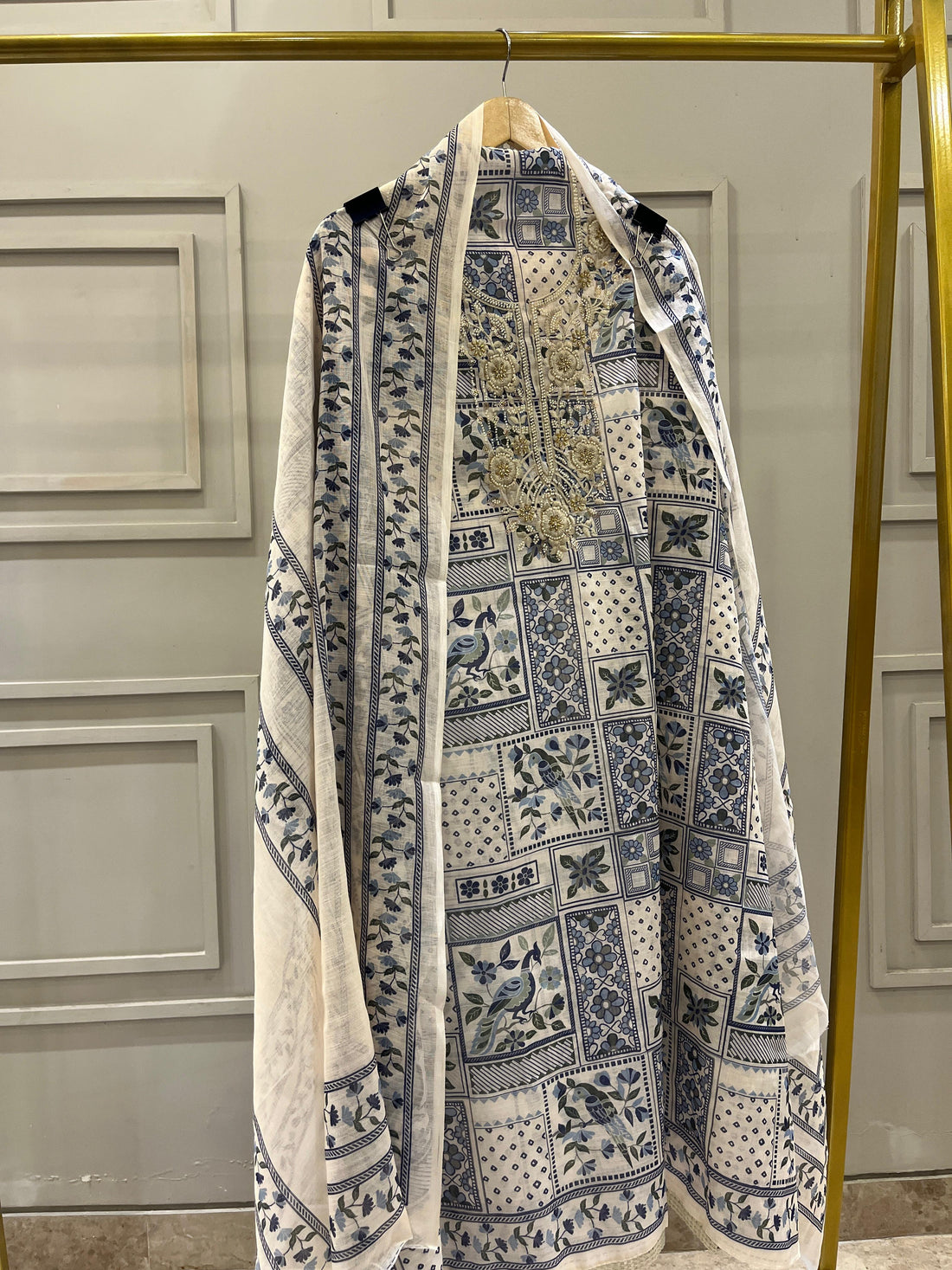 Pure Linen Unstitched Suit with Bottom & Dupatta